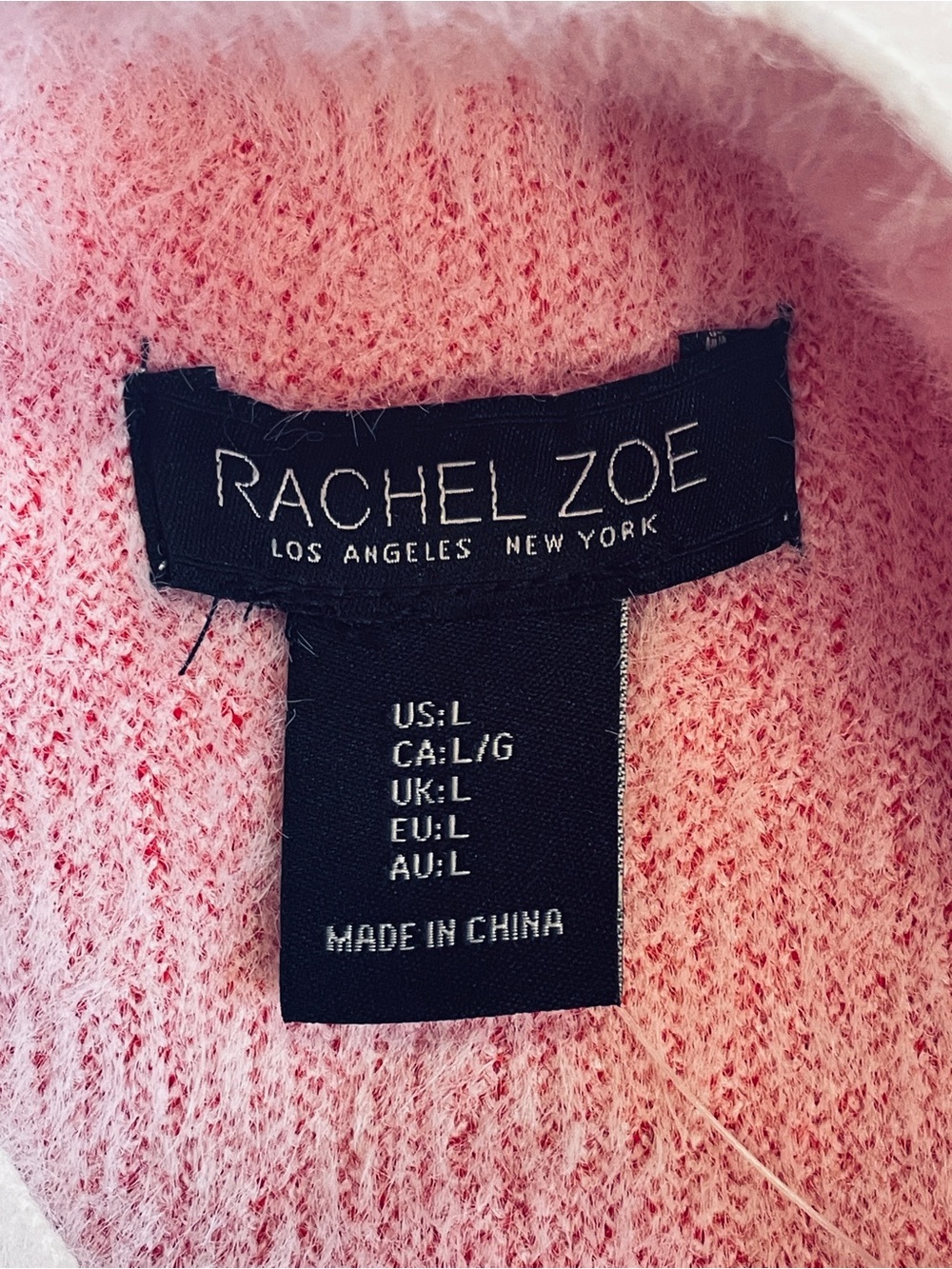 Rachel Zoe Heart Print Fuzzy Sweater NWT Women’s Large Soft Eyelash Knit Cozy Va - Picture 7 of 9